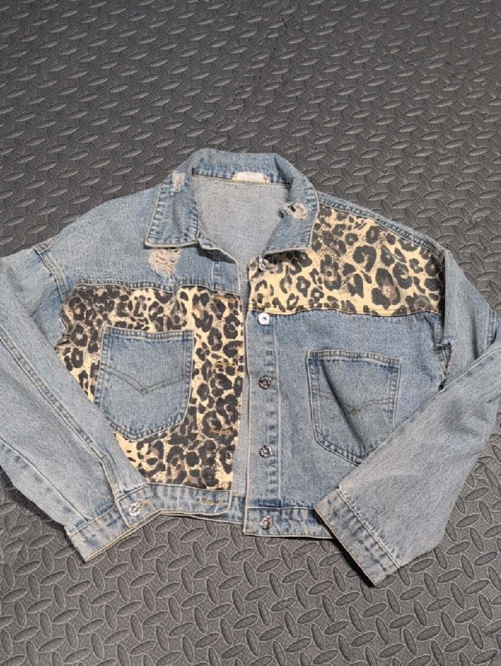 BB Dakota by Steve Madden Light Blue Denim Jacket with Leopard Panels